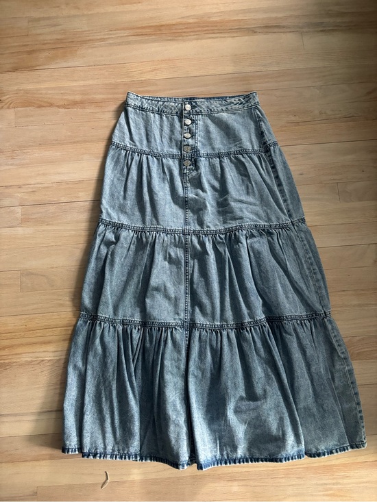 Dresses & Skirts - Tiered Denim Maxi Skirt in Light Blue